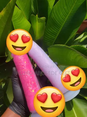 Glow in the Dark Thrusting Dildo With Remote Control (Pink, Purle)