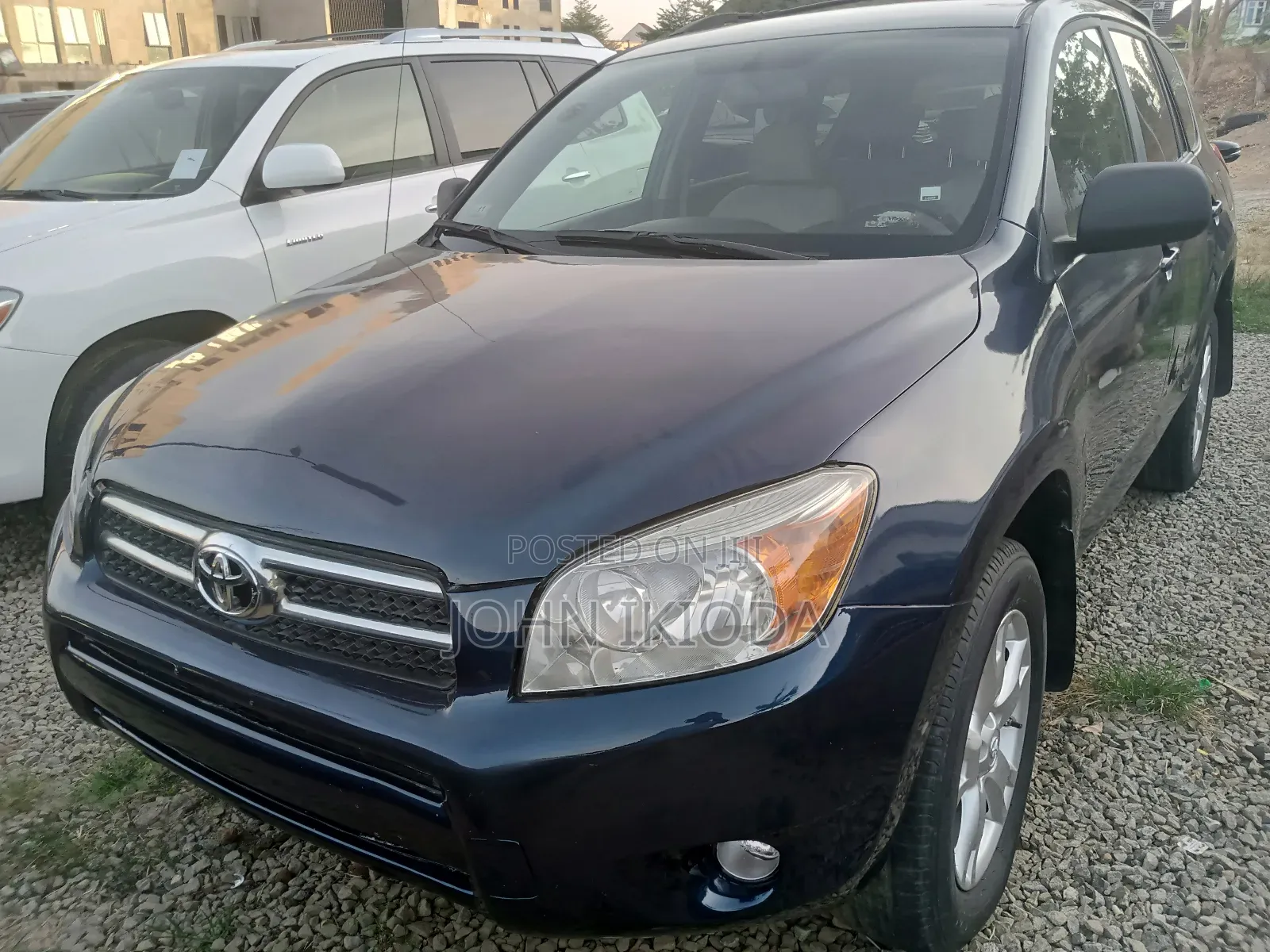 Toyota RAV4 2008 Blue