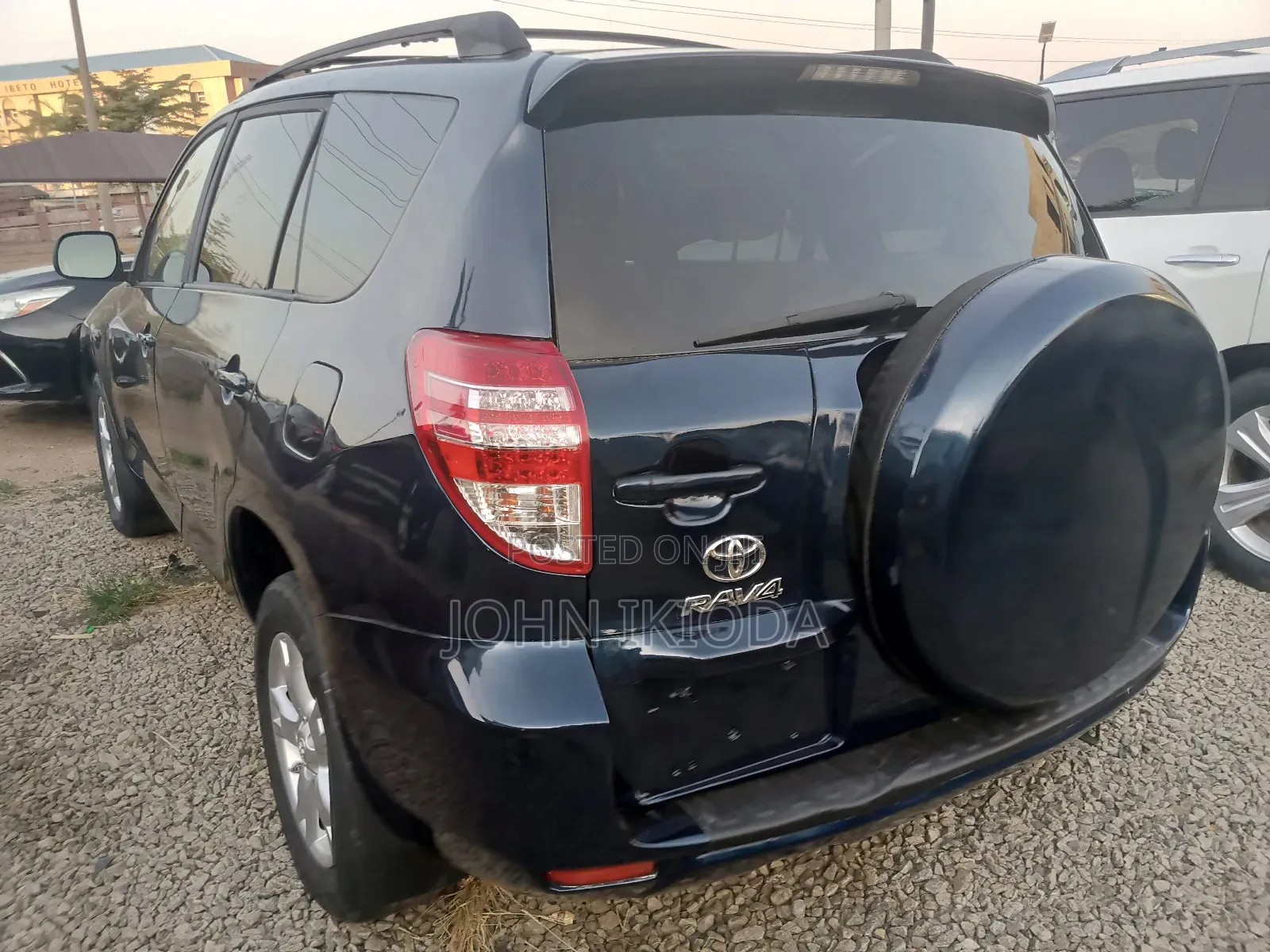 Toyota RAV4 2008 Blue