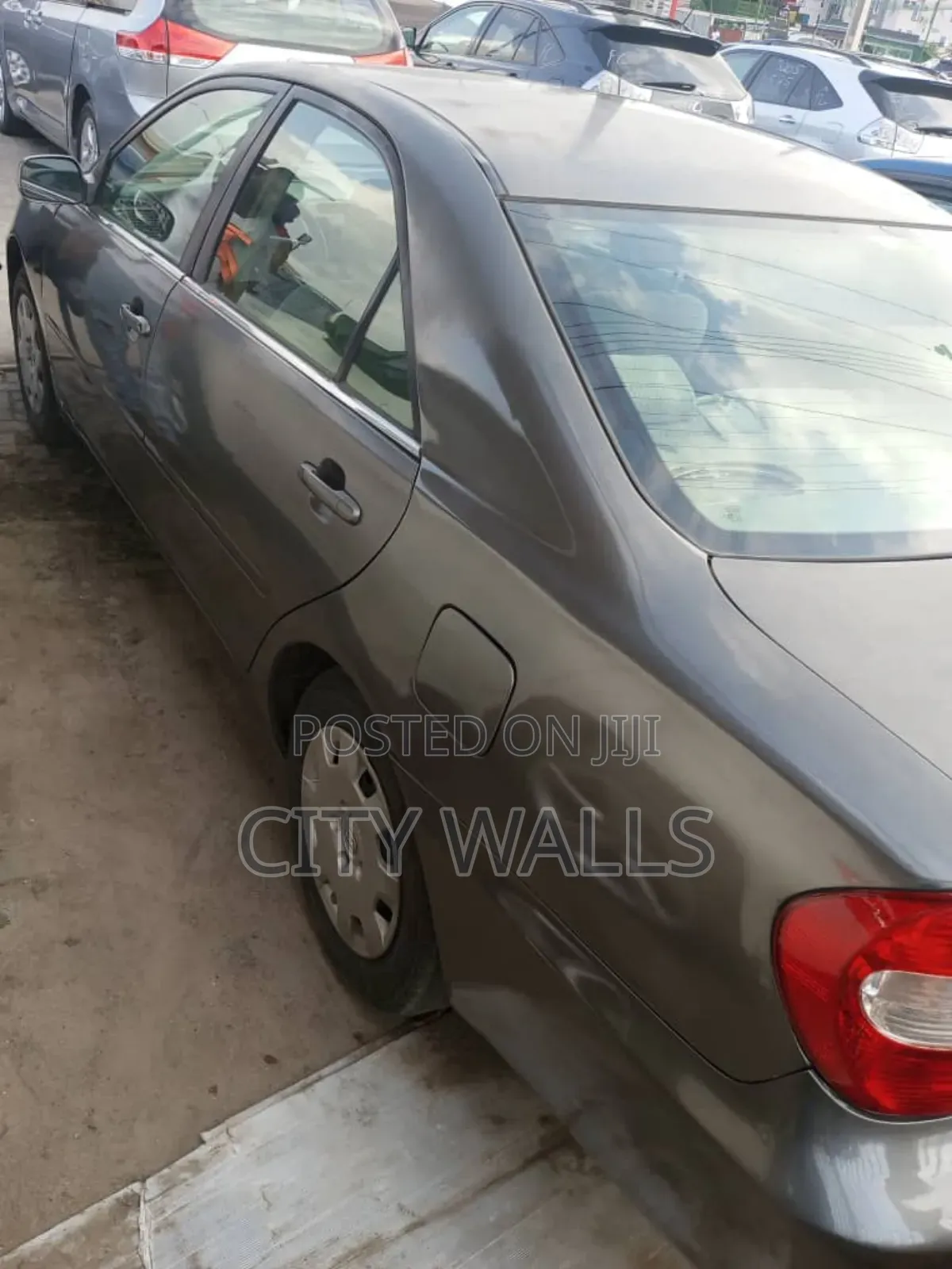 Toyota Camry 2005 Gray