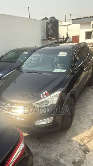 Hyundai Santa Fe 2015 Black