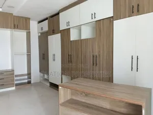 5bdrm Duplex in Creek Estate, Lekki Phase 1 for rent