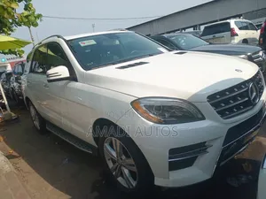 Mercedes-Benz M Class ML350 4MATIC 4dr SUV AWD (3.5L 6cyl 7A) 2015