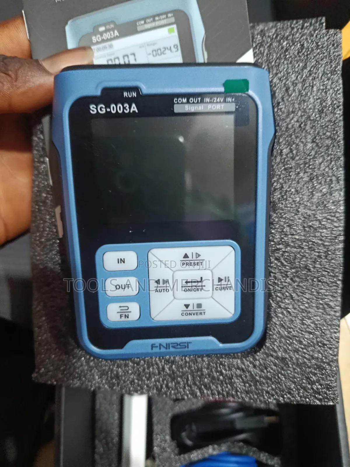 Handheld Digital Signal Generator