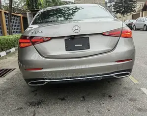 Mercedes-Benz C300 2024 Gray