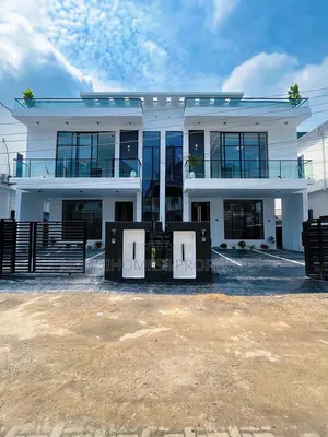 4bdrm Duplex in Lekki for sale