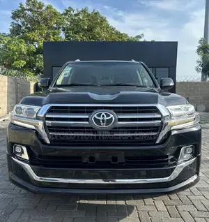 Toyota Land Cruiser 4.5 V8 VXR 2020 Black