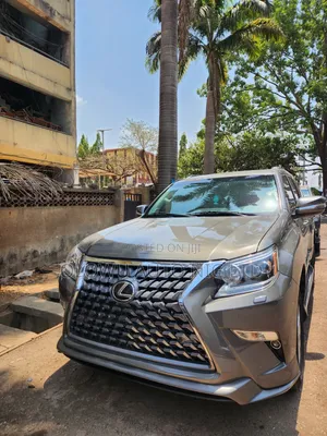 Lexus GX 460 Base 2019 Gray