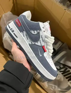 High Quality Sneakers