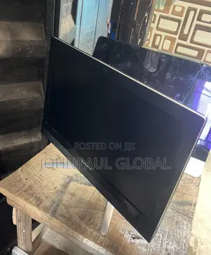 Desktop Computer Lenovo 8GB Intel Core i5 HDD+SSD 500GB