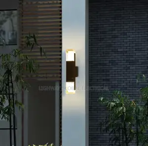 Cast Outdoor Ip65 Waterproof Wall Lamp