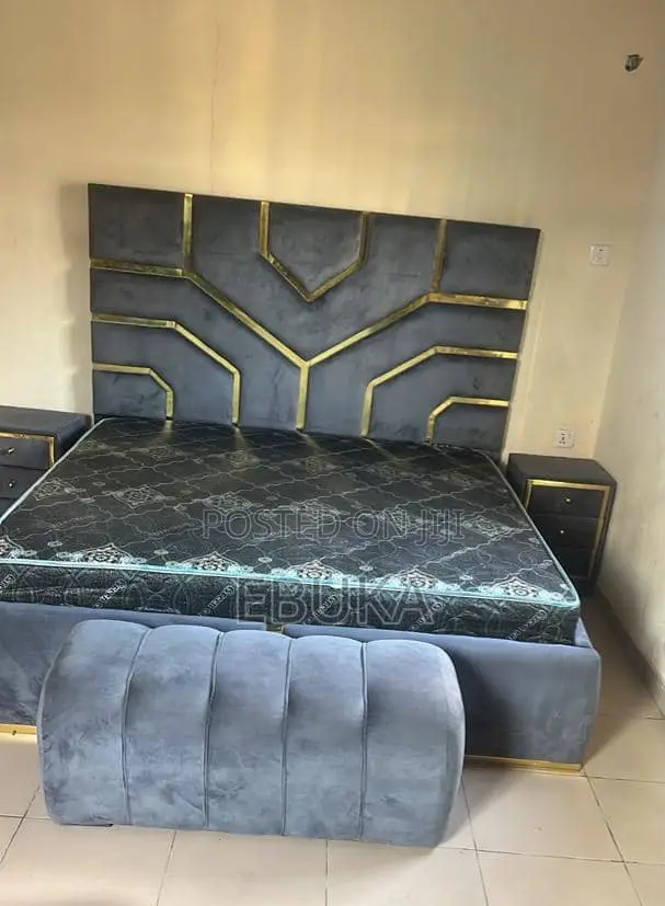 Bed Frame 6’8