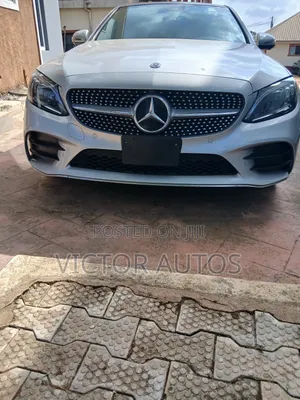 Mercedes-Benz C300 2020 Silver