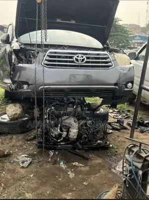 Best Toyota Mechanic In Ladipo With Diagnosis Machine