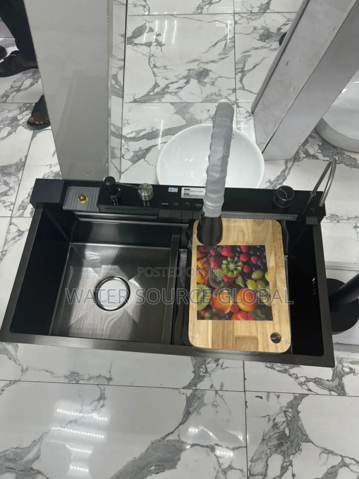 Executive Kitchen Sink for Modern Homes