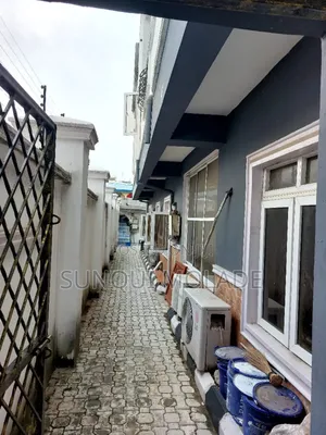 5bdrm Duplex in Oniru Estate, Victoria Island Extension for sale
