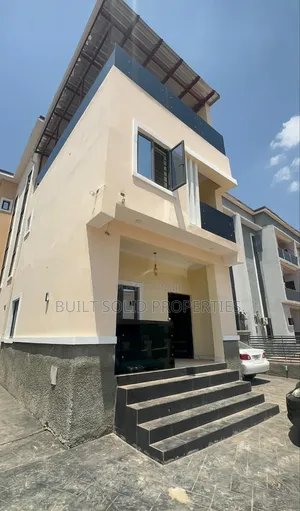 3bdrm Duplex in Ebeano, Gaduwa for sale