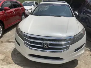 Honda Crosstour 2012 White