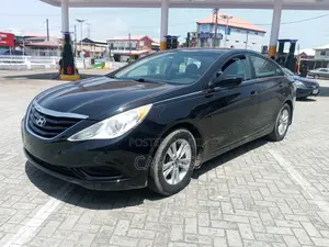 Hyundai Sonata 2012 Black