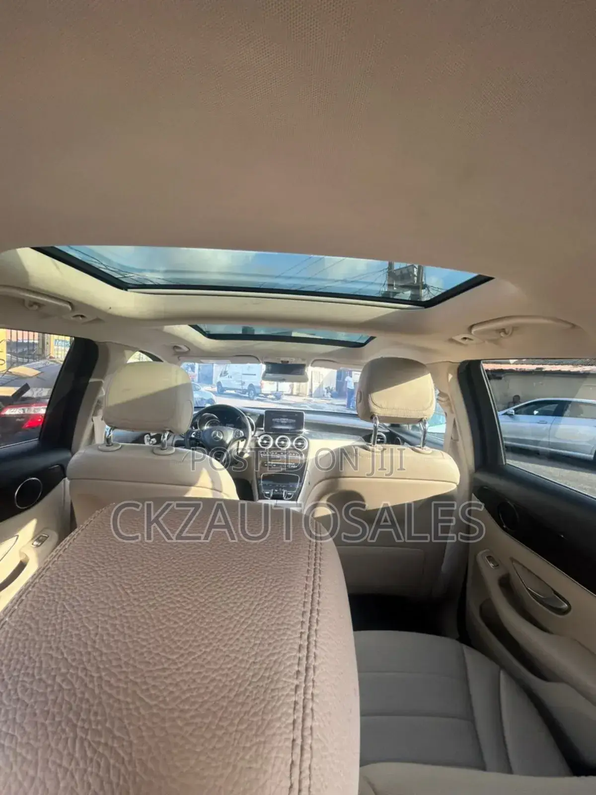 Mercedes-Benz GLC-Class 2016 Blue