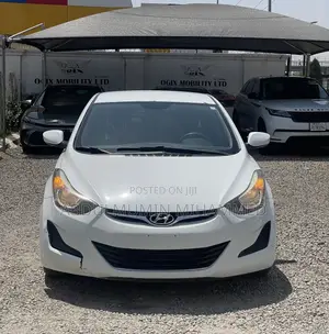Hyundai Elantra 2017 White
