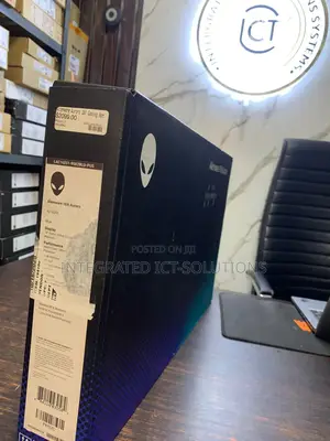 New Laptop Dell 32GB Intel Core Ultra 9 SSD 2T