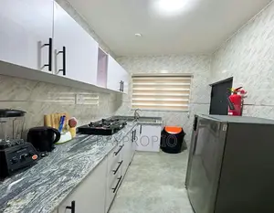 128269rh - 2 Bedroom Shortlet in Surulere