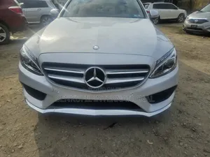 Mercedes-Benz C300 2016 Silver