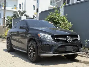 Mercedes-Benz GLE-Class 2017 Black