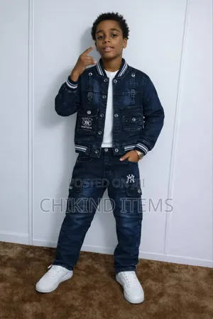 Ke Boys Jeans Up and Down Age= 4 to 8yrs