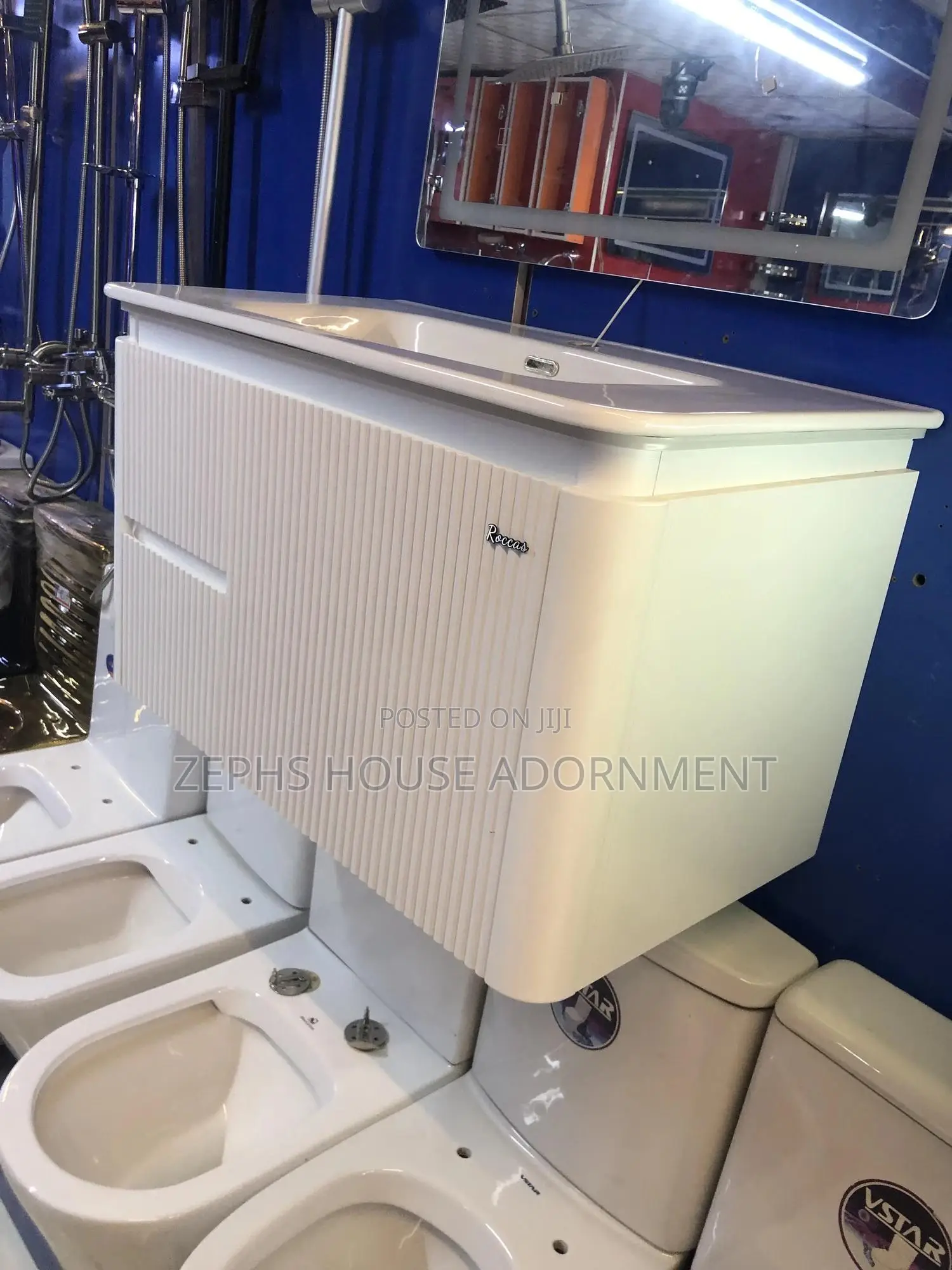 Cabinet Basin
