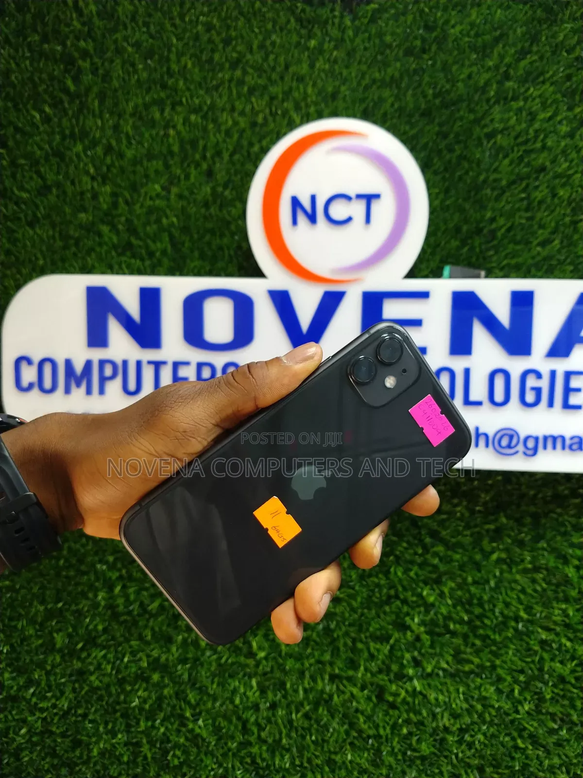 Apple iPhone 11 64 GB Black