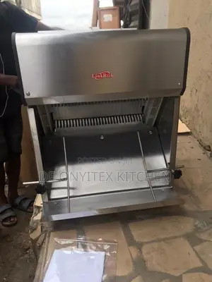 Commercial Bread Slicer