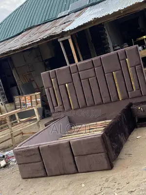 6/4 Bedframe