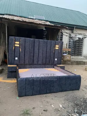 6/6 Bedframe