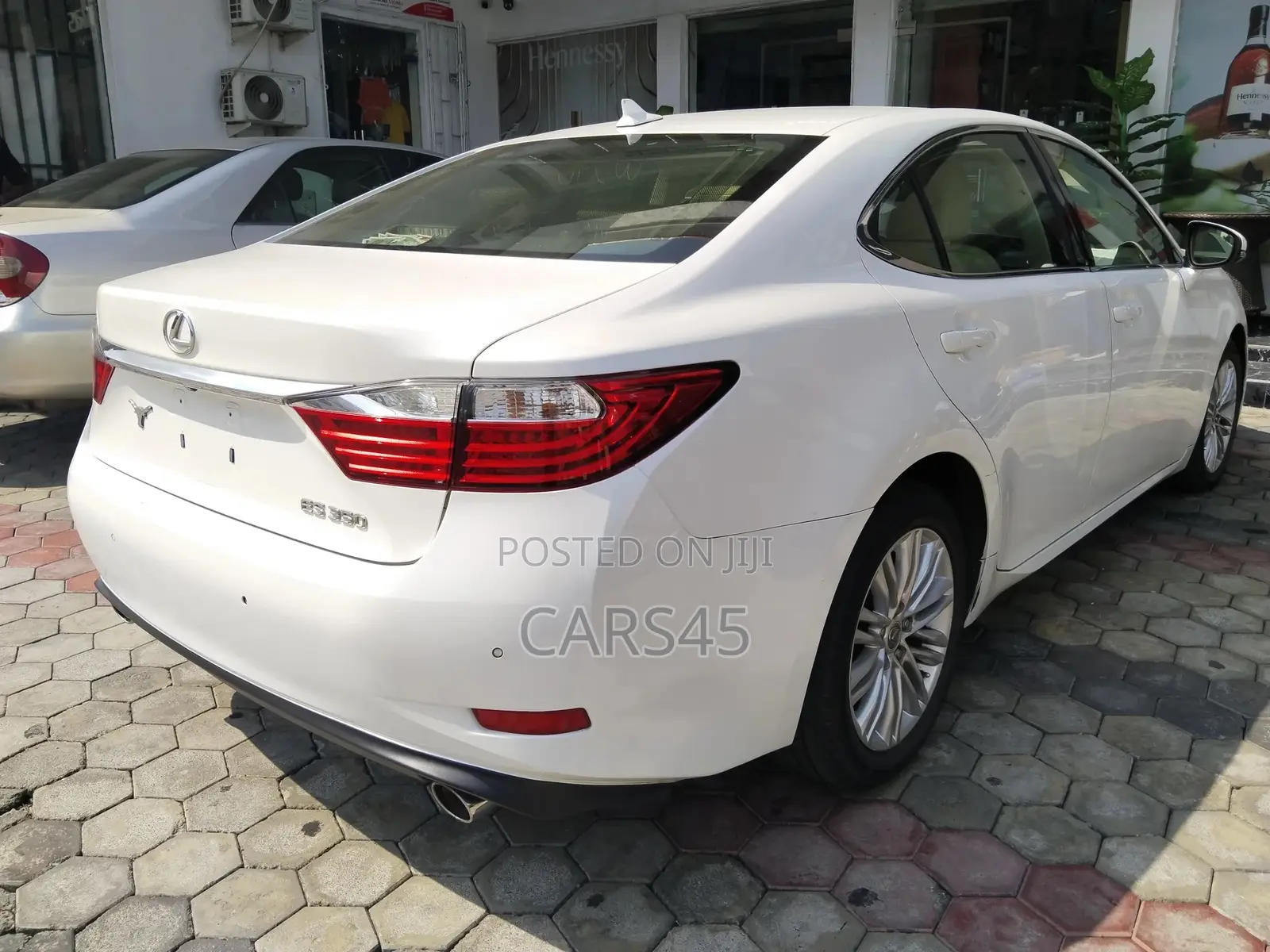 Lexus ES 2013 White