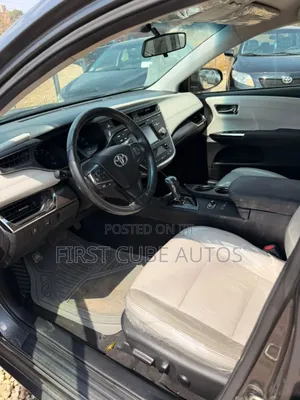 Toyota Avalon XLE Premium FWD Sedan (3.6L 6cyl 6A) 2016 Gray