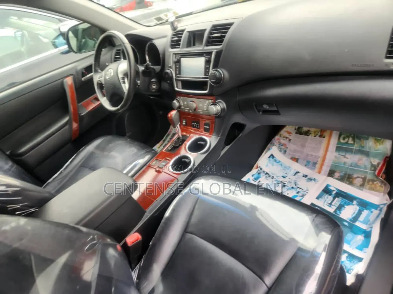Toyota Highlander SE 2012 Silver