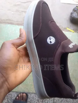 Men Quality Shoes Size 40 to 46