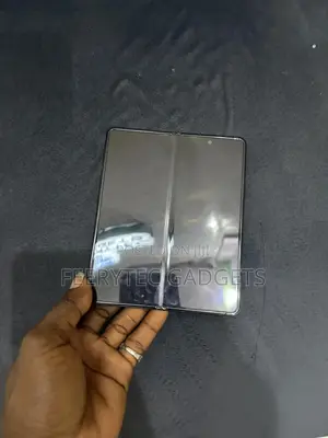 Samsung Galaxy Z Fold 3 256 GB Gray