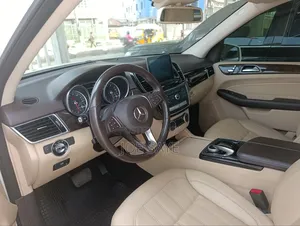 Mercedes-Benz GLE-Class GLE 350d 4MATIC 2017 White