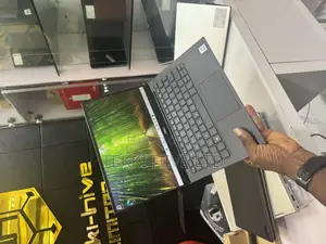 Laptop Dell XPS 13 7390 16GB Intel Core i7 SSD 512GB