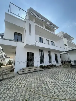 6bdrm Villa in Maitama for sale