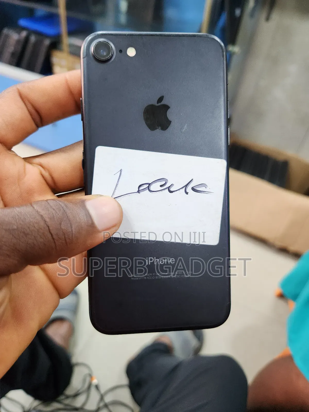 Apple iPhone 7 32 GB Black
