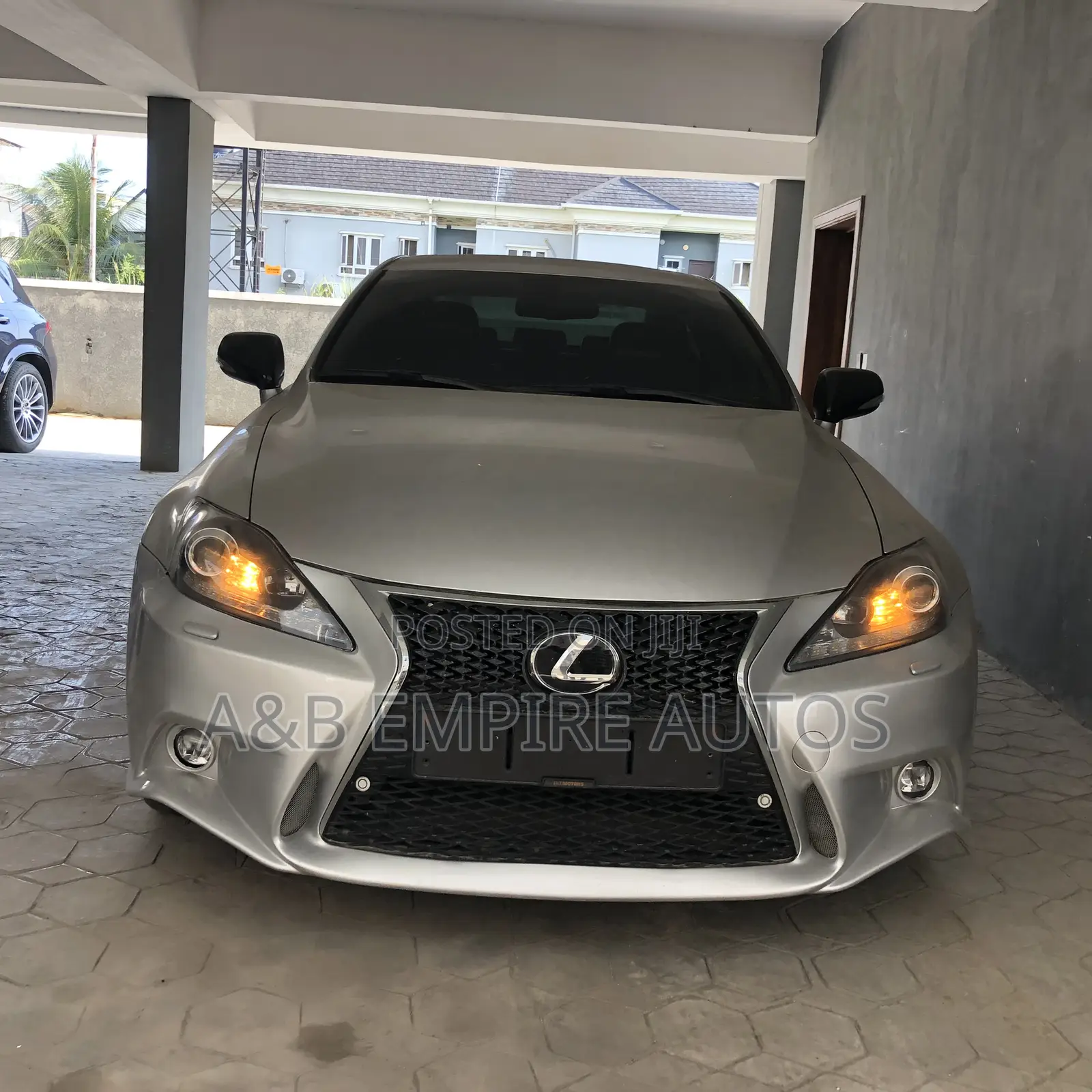 Lexus IS 2013 Silver