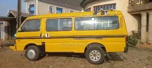 Mazda E2000 1998 Yellow