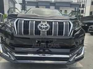 Toyota Land Cruiser Prado 4.0 Petrol TX-L 2017 Black