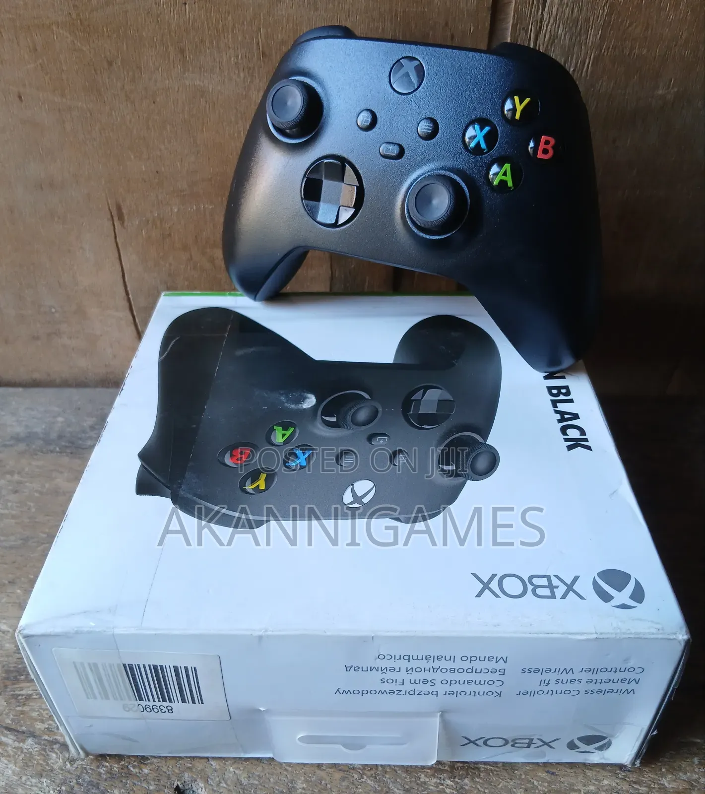 Used Xbox Series X|S Wireless Controller - Carbon Black