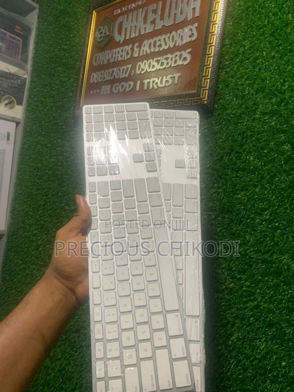 Apple Wired Keyboard and Mouse