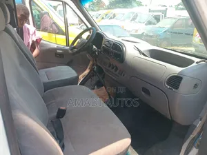 Ford Transit 2000 White